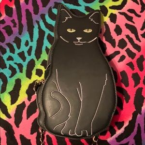 Cat shaped purse
